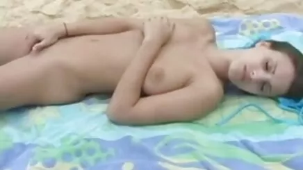 Cắm đi sex cô giáo trẻ