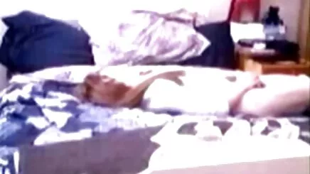 Nga tuổi và mặt trong nhà phim sex co giao day hoc sinh bếp